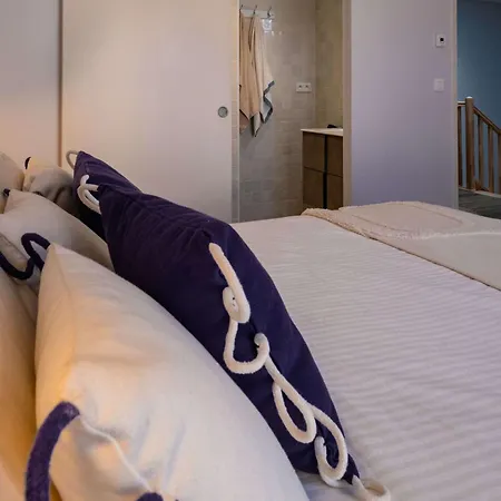Дом отдыха La Maison Bleue Confort Et Elegance *
