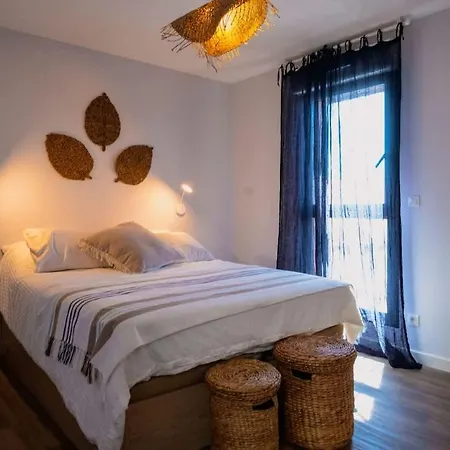 בית נופש La Maison Bleue Confort Et Elegance ולראס-פלאז'